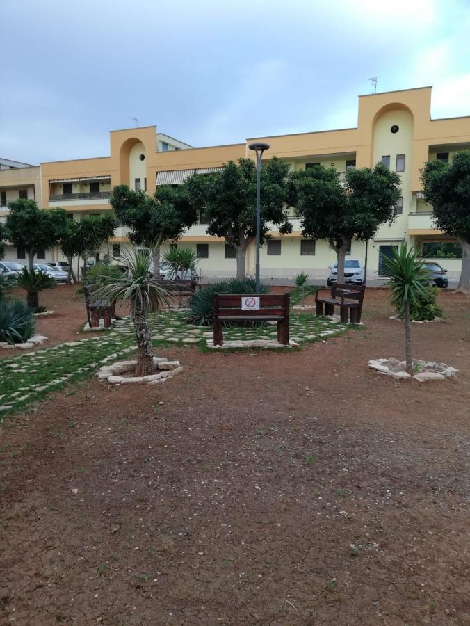 Vacanze In Puglia Pezze Di Greco Eksteriør billede