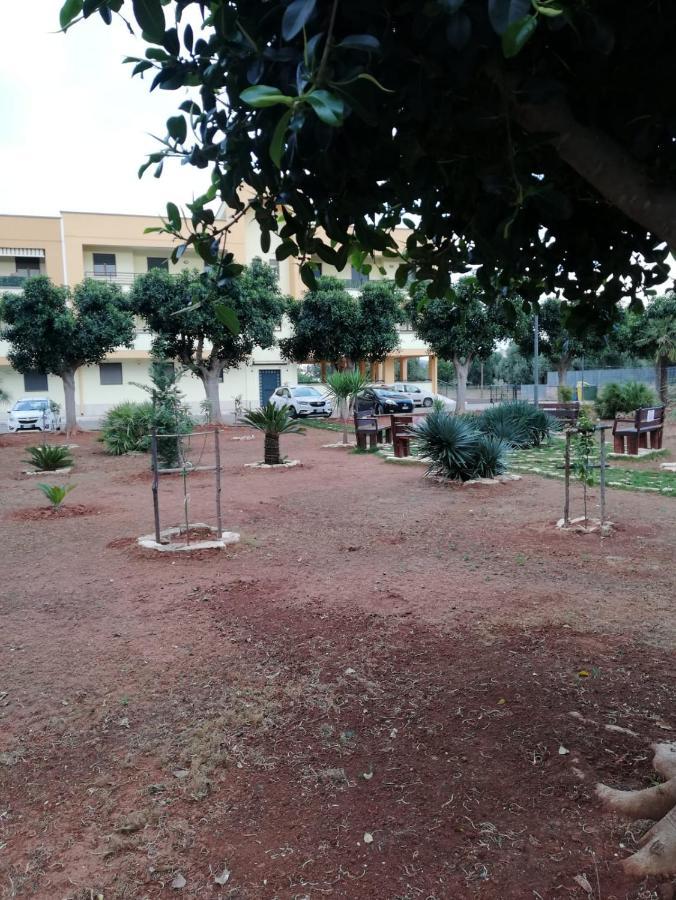 Vacanze In Puglia Pezze Di Greco Eksteriør billede